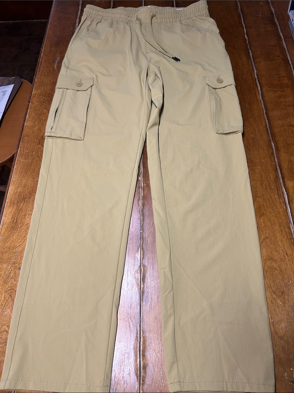 Avenue Cargo Pants with Drawstring Waist- NEW-Size Med-Lightweight